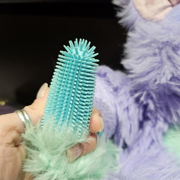 Brush-A-Loves - Picture 4 of 8